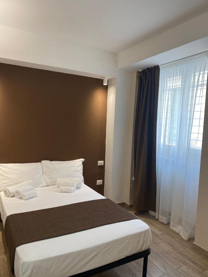 Le Del Dormiglione Bed & Breakfast 2*